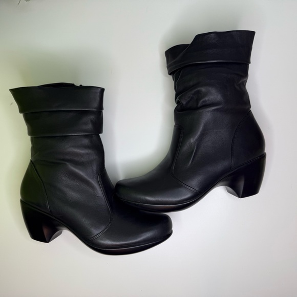 Naot Modesto Black Leather Mid Calf Boots Women’s Size EU 39 US 8-8.5 Streetwear - Picture 6 of 16